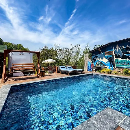 Villa Bedroom With View Pool